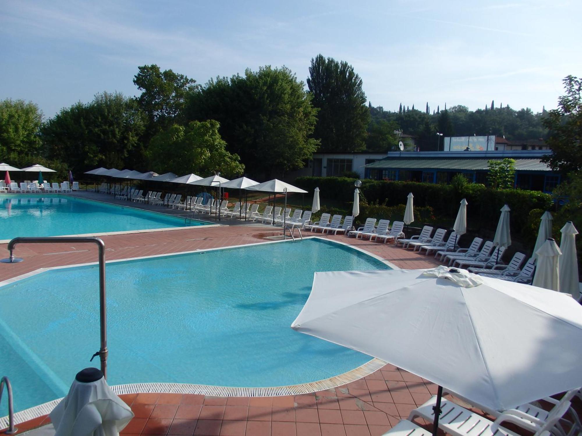 Camping Village La Chiocciola Capannole Exterior foto